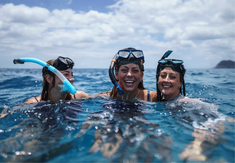 bahia-hotel-samara-costa-rica-catamaran-snorkeling